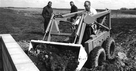 who invented the bobcat skid steer|old bobcat skid steer models.